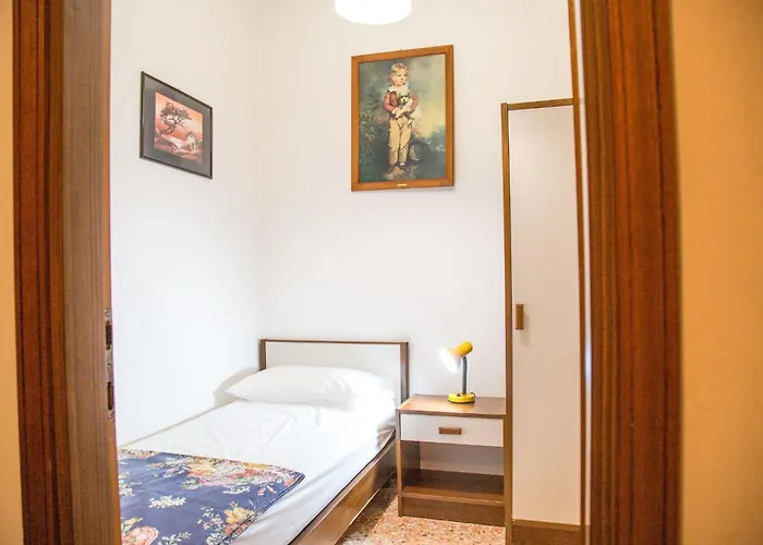 Downtown Flat 250mt From The Apartman